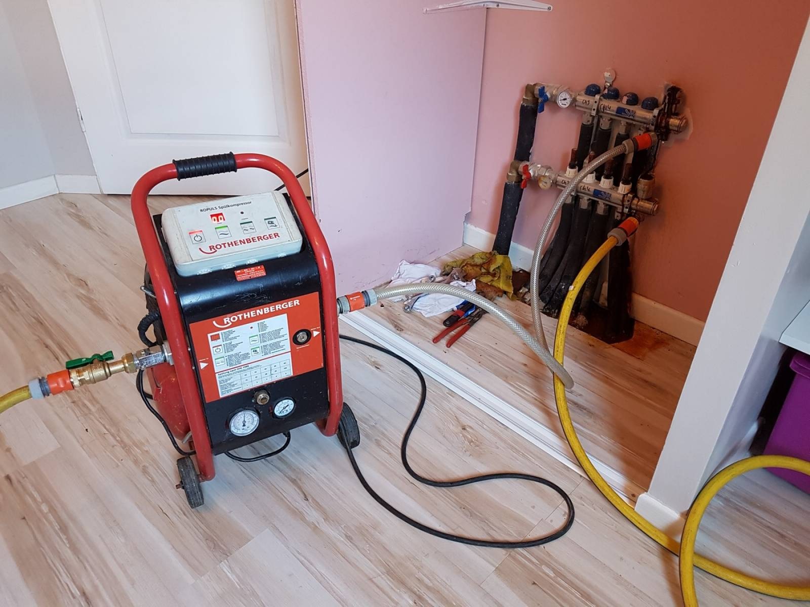 Madenler Vaillant Hermetik Şofben Kombi Bakımı